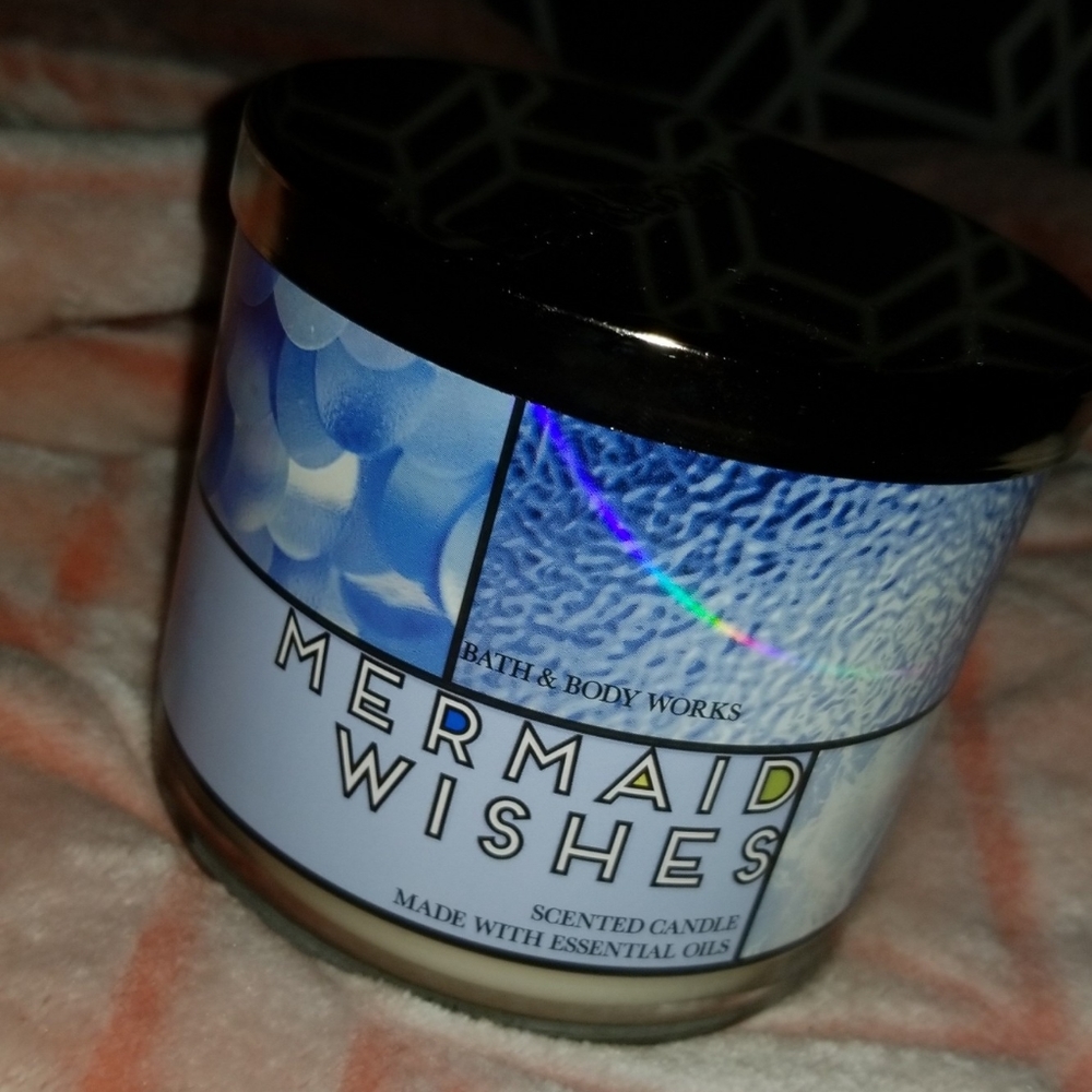 Bath & body works mermaid wishes candle